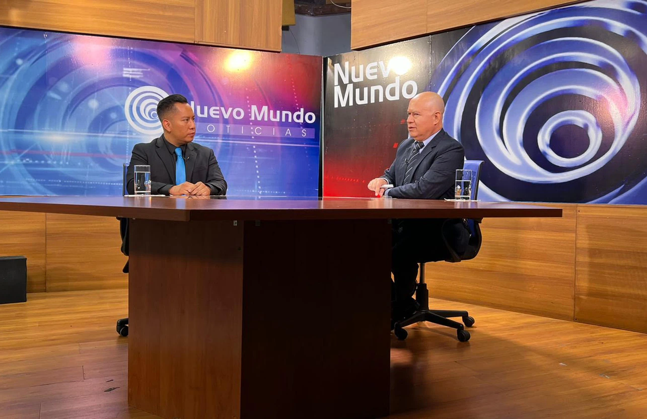 Oscar A. Ischiu speaking on television